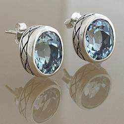 Sterling Silver Faceted Blue Topaz Bali Stud Earrings (Indonesia 