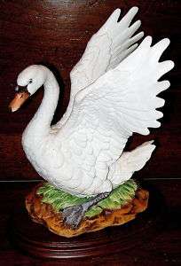 VTG. HP Porcelain Mute Swan w/Wood Base~ANDREA BY SADEK  