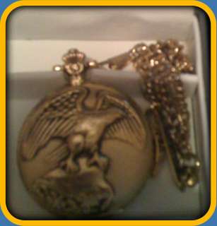 WATCH IT QUARTZ POCKET WATCH WITH PIC OF EAGLE ON COVE  