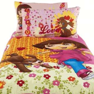 Dora the Explorer Dora & Perrito Twin Comforter  