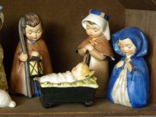 Goebel Hummel 8pc Nativity Set #209 & 213 w/ Wooden Manger; NR  