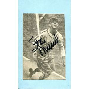   Musial Autographed/Hand Signed Newspaper Clipping