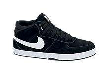  Nike Mens Boots and Trainers.