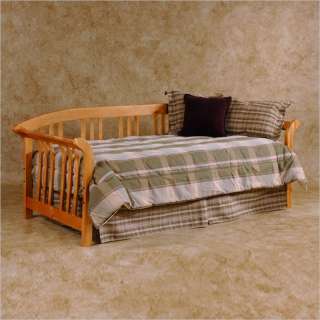 Hillsdale Dorchester Solid Wood Pine Finish w/Suspension Deck Daybed 