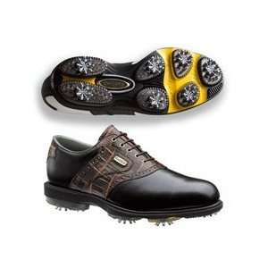   DryJoys Traditional Saddle Golf Shoes (Close Out)
