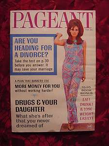 PAGEANT Magazine February 1967 RAQUEL WELCH +++  