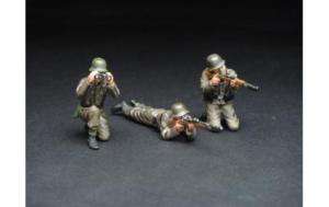 Figarti Miniatures ETG 052 Protecting the Train 3 figs  
