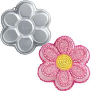  Lets Party By WILTON Daisy Cake Pan 
