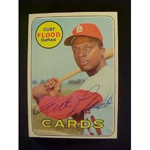 Curt Flood St. Louis Cardinals #540 1969 Topps Autographed Baseball 