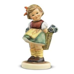  M.I. Hummel Figurine   Bashful