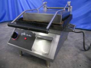 STAR PRO MAX CG14I SPECIALTY PANINI GRILL TWO SIDED GROOVED 14 X 14 