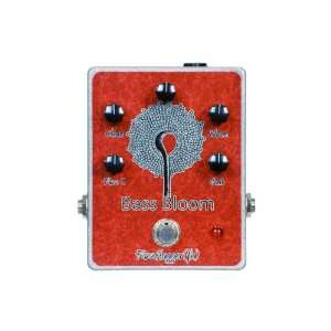    Fuzzhugger(fx) Bass Bloom Fuzz Pedal (Red) Musical Instruments