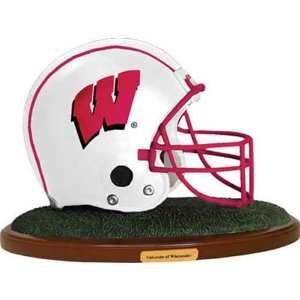  Wisconsin Badgers 3 D Helmet Statue