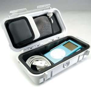  Pelican Model i1030 Waterproof IPod Case  Players 