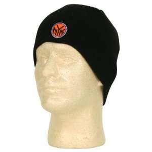  New York Knicks Black Small Logo Knit Beanie (Uncuffed 
