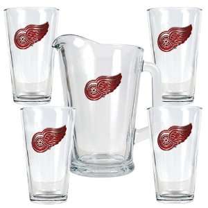  Detroit Red Wings Pitcher and 4 Piece Glass Set Sports 