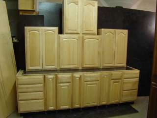 KraftMaid Natural Maple 12 pieces Kitchen / Office Cabinets Set
