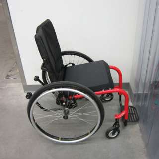 TiLite 16X16 Aero Z Aluminum Wheelchair SN 25182  