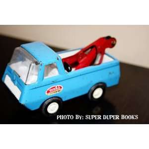  Blue Tonka Tow Truck with Red Features with Metal and 