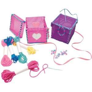  Bella Sara Stitchin Craft Kit Toys & Games